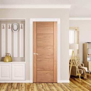 أنواع الأبواب الخشبية من حيث طريقة التصنيع